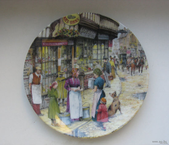 Сувенирная коллекционная тарелка "The milkmaid" 1991г