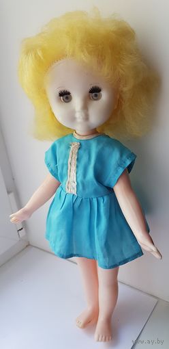 Кукла СССР,  высота 40 см, моргает. 60-е годы, на резинках