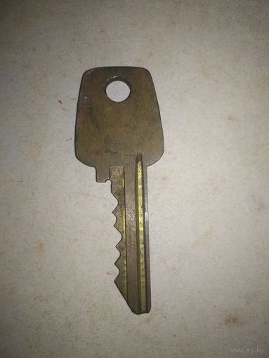 Ключ старинный СССР 12