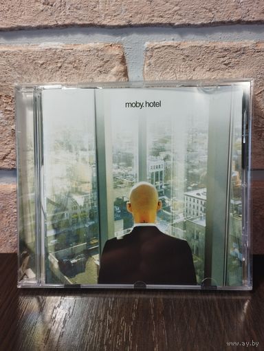 Moby – Hotel (Europe)