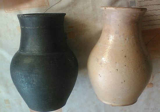 Старинный глиняный кувшин керамика