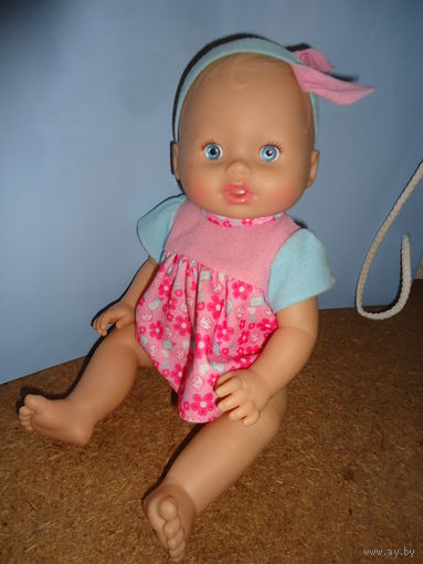 Кукла Mattel 2009 . Пупс - девочка
