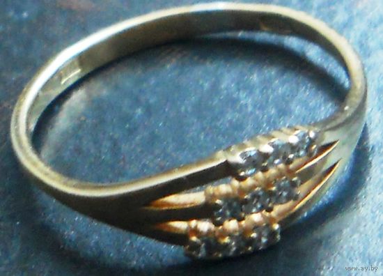 Кольцо, серебро, позолота, 15,5 см, стильное. Клеймо 925 проба.