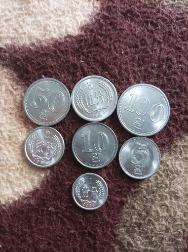 Набор монет Кореи и Китая