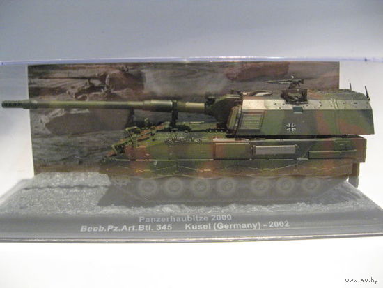 Panzerhaubitze 2000 , Beob.PzArt.Btl. 345 , Kusel (Germany) 2002.