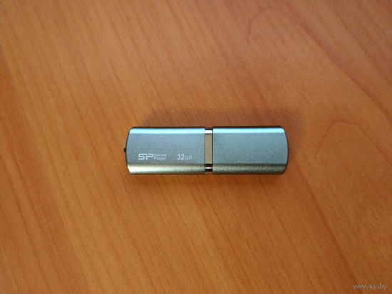 USB Flash (ФЛЕШКА) 32GB и Карта памяти 32GB (б/у)