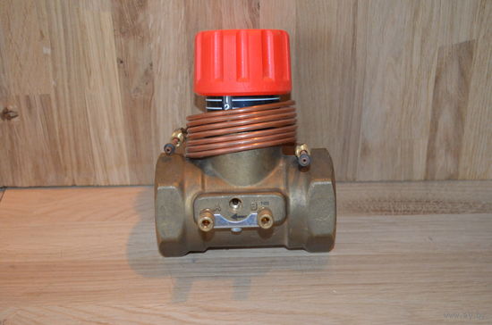 Ручной запорно-измерительный балансировочный клапан ASV-I с внутренней резьбой, двумя измерительными ниппелями