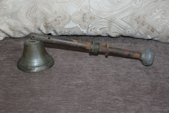 Старинный бронзовый колокольчик "Дар Валдая", номер 3, с серебром и дверным креплением.