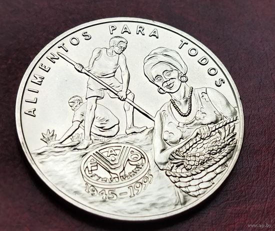 Гвинея-Бисау 2000 песо, 1995 50 лет ФАО