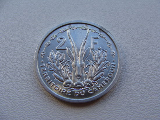 Камерун.  2 франка 1948 года KM#9   Тираж: 5.000.000 шт