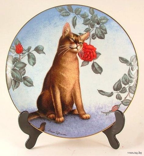Коллекционная фарфоровая тарелка из Англии, - 1989 года выпуска: Mint Irene Spencer Cats & Flowers "The Cheek of Araby" Plate & Frame/No25.