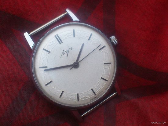 Часы 2209 SLIM из СССР 1980-х, КОСТЮМНЫЕ в ДОСТОЙНОМ СОСТОЯНИИ