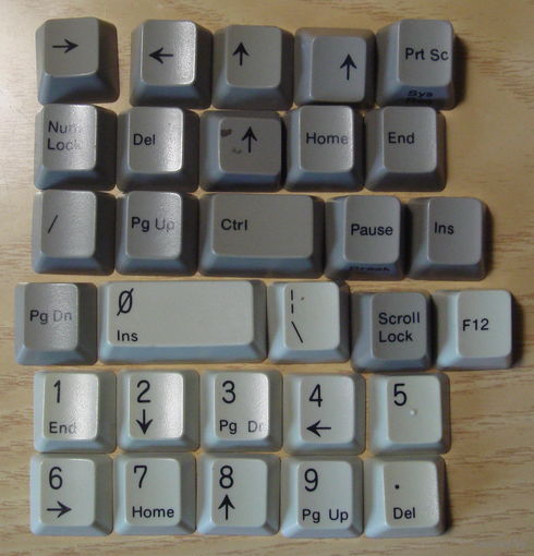 Кнопки от клавиатуры 33шт