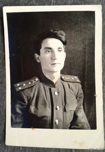 Фото капитана (Новиков П.А.?) 1940-е. 9 х 13 см.