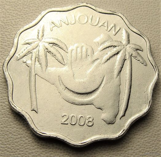 Остров Анжуан. 5 франков 2008 года