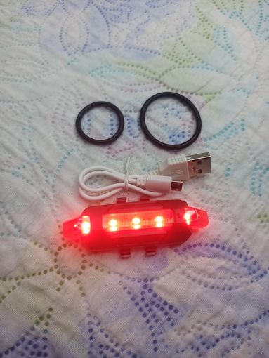 Велосипедный фонарь STG TL5411 перезаряжаемый от USB ( светодиодов 5)