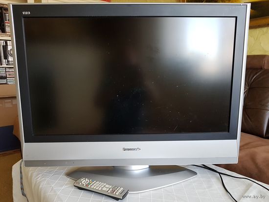 Широкоформатный ЖК телевизор Panasonic, модель TX-32LX60PK, диагональ 32" (81 см), б/у