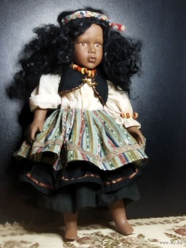 Кукла винтажная прошлого века " Темнокожая красотка" Клеймо. 49 см.