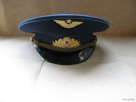 Фуражка офицерская ВВС РБ. размер 52
