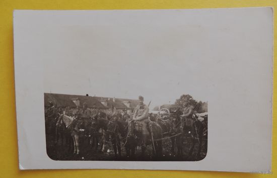 Фото "Конные польские жовнеры", 1920-е гг.