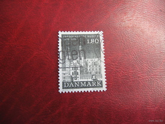 Марка 100-летию музея Фредериксборга 1978 год Дания
