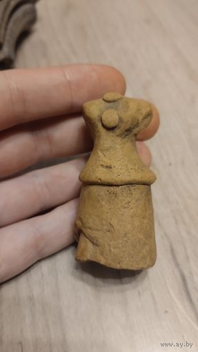 Старинная глиняная игрушка
