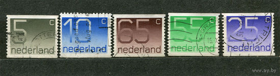 Стандартный выпуск. Нидерланды. 1976. Серия 5 марок