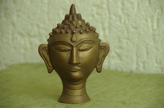 Статуэтка  Будда  ( латунь )    13 см