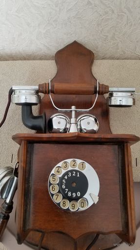 Настенный телефон в стиле ретро Франция