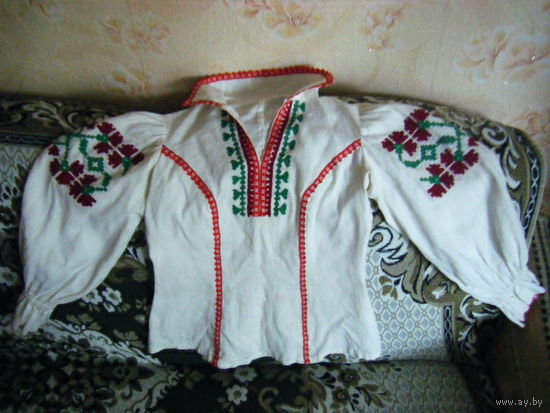 Национальная Белорусская кофта? Блузка?
