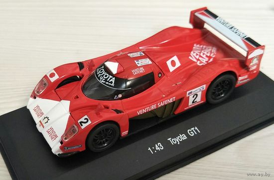 Модель 1:43. Toyota