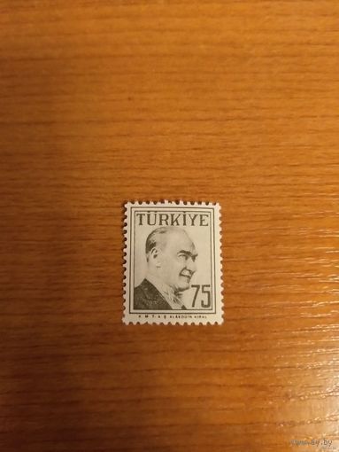 1956 Турция Ататюрк президент чистая клей MNH** концовка серии (1-1)