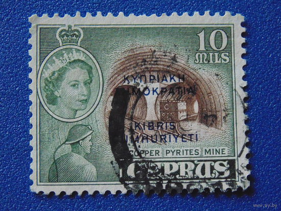 Британский Кипр 1955 г. Королева Елизавета II. Надпечатка.