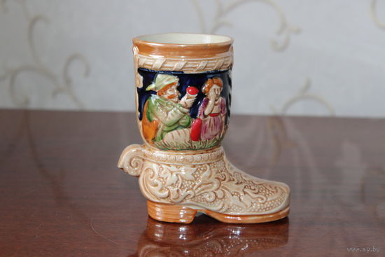 Статуэтка керамика карандашница ботинок сапог
