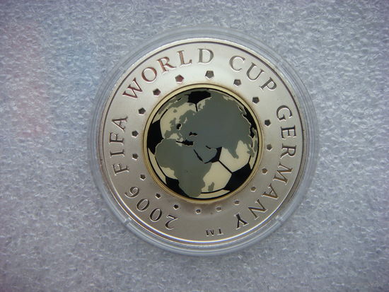 20 рублей Республика Беларусь 2005. Чемпионат мира по футболу 2006 года Германия Серебро