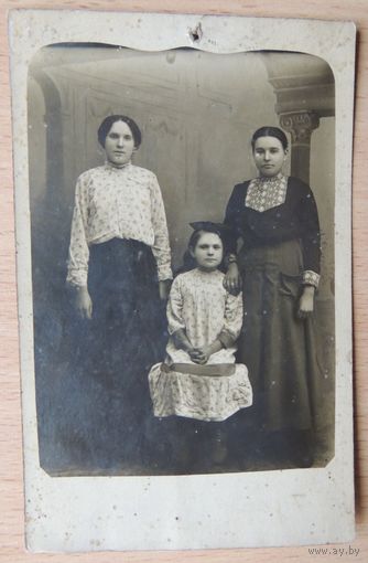 Фото царского периода "Крестьянская семья", до 1917 г