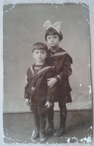 Фото. Дети в матросках. 1930-е? 8х12.5 см.