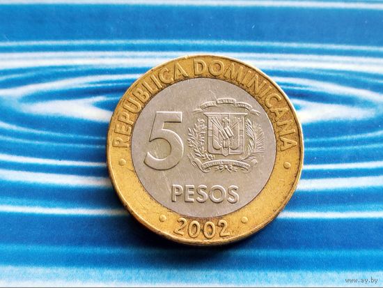 Доминикана. 5 песо 2002.