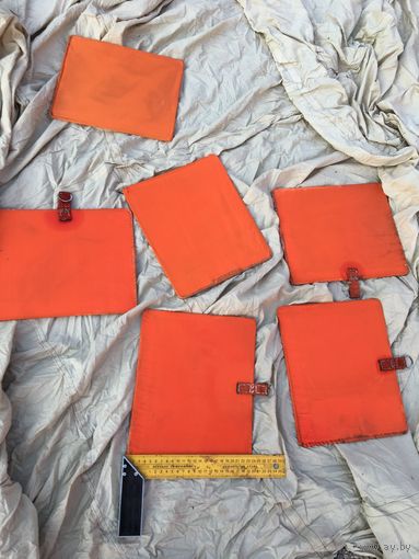 Из прочной шёлковой ткани рамка от спасательного снаряжения советского лётчика морской авиации