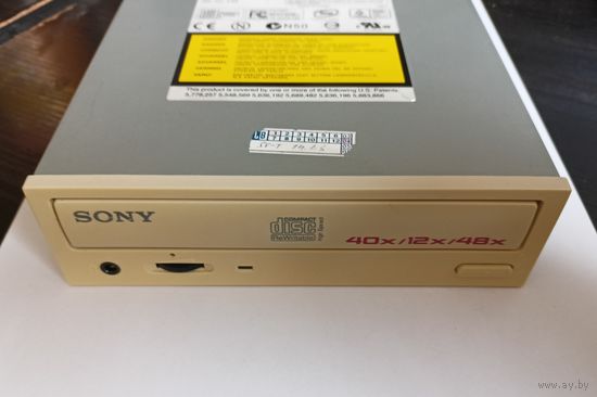 Оптические приводы Sony CD-RW CRX195E4