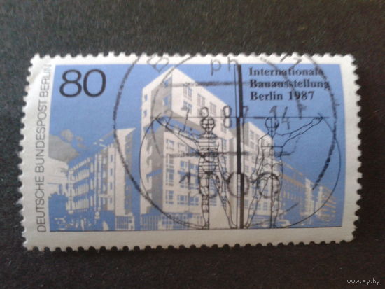 Берлин 1987 архитектура Михель-1,5 евро гаш.