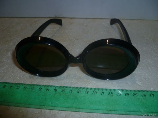 Солнцезащитные очки СССР