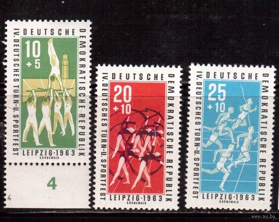 ГДР-1963,(Мих. 963-965)  ** ,  Спорт,