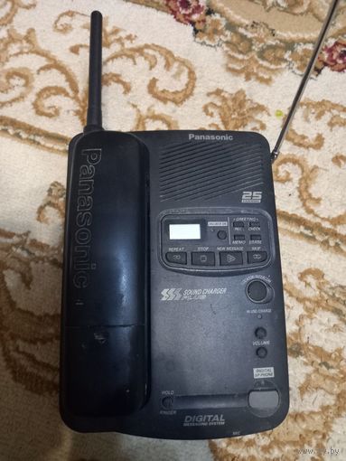 Радиотелефон прошлого "Panasonic KX-TCM 418-8