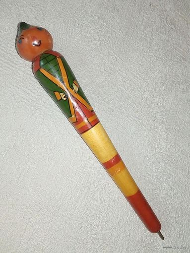 Ручка Чиполлино СССР деревянная шариковая