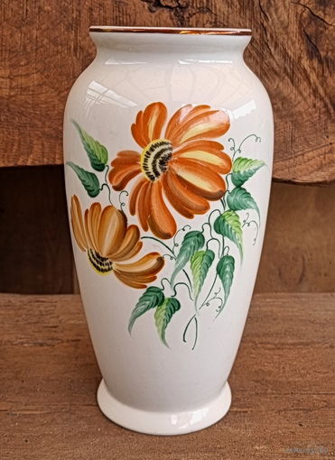 Старая вазочка с ручной росьписью. Очень красивая!