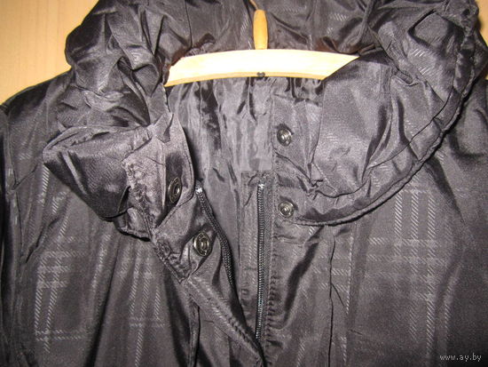 Удобная куртка на синтепоне, р.50-52. Новая.