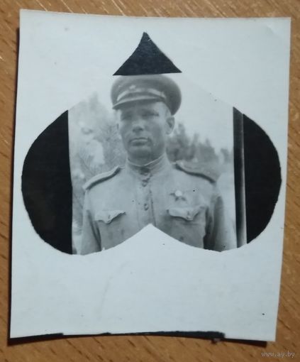 Фото военного с орденом. 5.5х6.5 см