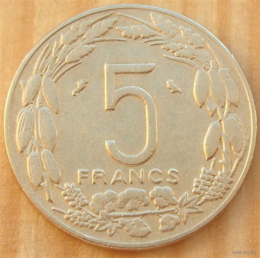 Экваториальные Африканские Штаты - Камерун 5 франков 1965 год  KM#1a   Тираж: 7.000.000 шт