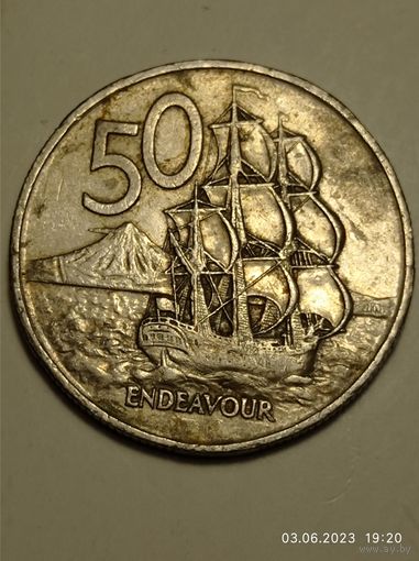 Новая Зеландия 50 центов 1976 года.